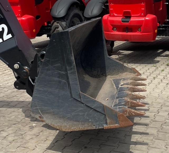 Manitou CBC 650 L 1850 - Cazo para Maquinaria de construcción: foto 1 Manitou CBC 650 L 1850 - Cazo para Maquinaria de construcción: foto 1