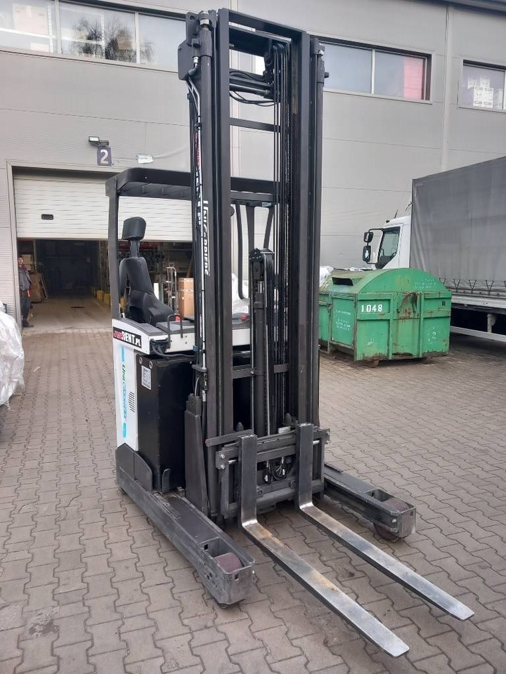 UniCarriers UMS 160 DTFVRE725 - Retráctil: foto 3 UniCarriers UMS 160 DTFVRE725 - Retráctil: foto 3