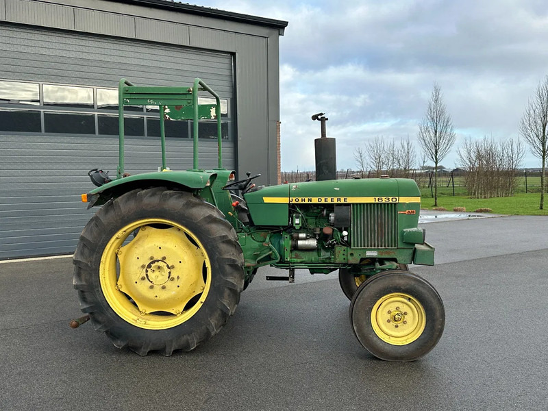 John Deere 1630 2-wd - Tractor: foto 2 John Deere 1630 2-wd - Tractor: foto 2