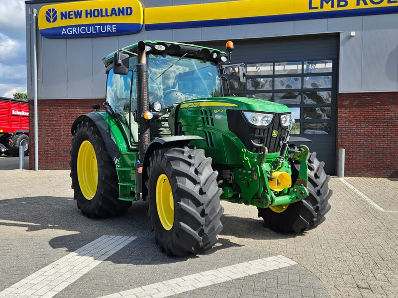 John Deere 6125R Autopower - Tractor: foto 2 John Deere 6125R Autopower - Tractor: foto 2