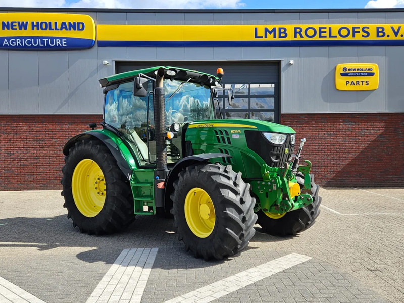 John Deere 6125R Autopower - Tractor: foto 1 John Deere 6125R Autopower - Tractor: foto 1