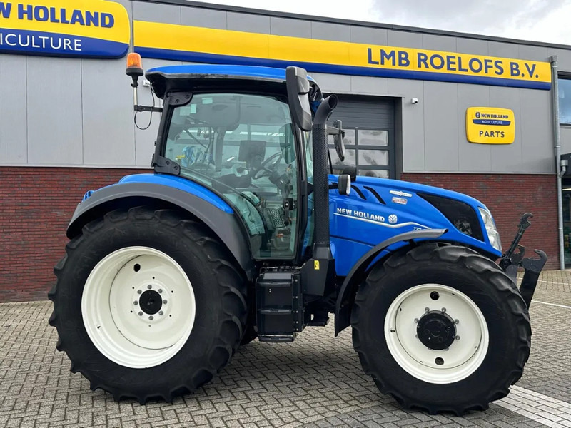 New Holland T5.140 Autocommand - Tractor: foto 3 New Holland T5.140 Autocommand - Tractor: foto 3