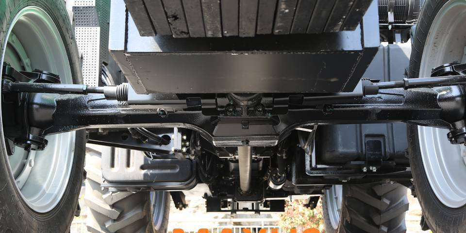 NEW 240 HP 4x4 Tractor MAXUS Warranty up to 10 YEARS НОВИЙ Трактор 240 К.с. 4x4 MAXUS Гарантія до 10 РОКІВ NOWY Ciągnik 240 KM 4x4 MAXUS Gwarancja do 10 LAT - Tractor: foto 5 NEW 240 HP 4x4 Tractor MAXUS Warranty up to 10 YEARS НОВИЙ Трактор 240 К.с. 4x4 MAXUS Гарантія до 10 РОКІВ NOWY Ciągnik 240 KM 4x4 MAXUS Gwarancja do 10 LAT - Tractor: foto 5