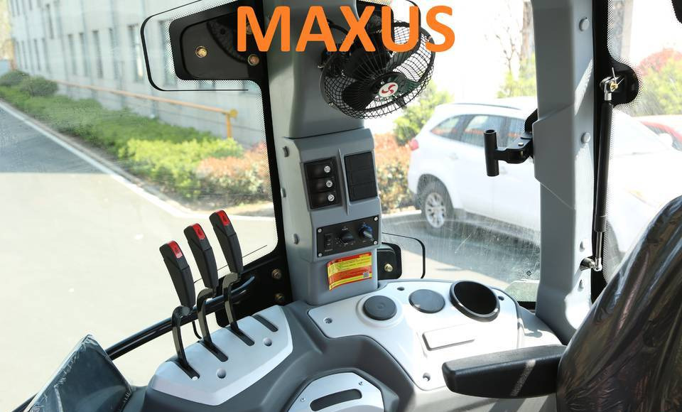 NEW MAXUS 180 HP 4x4 Agricultural Tractor 180,000 PLN Gross Warranty НОВИЙ MAXUS 180 К.с. Трактор сільськогосподарський 4x4 180 тис. зл брутто Гарантія NOWY MAXUS 180 KM Ciągnik rolniczy 4x4 180 tys. - Tractor: foto 5 NEW MAXUS 180 HP 4x4 Agricultural Tractor 180,000 PLN Gross Warranty НОВИЙ MAXUS 180 К.с. Трактор сільськогосподарський 4x4 180 тис. зл брутто Гарантія NOWY MAXUS 180 KM Ciągnik rolniczy 4x4 180 tys. - Tractor: foto 5