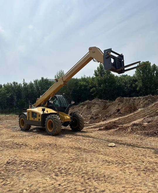NEW MAXUS Forklift Telescopic Loader Warranty up to 10 YEARS | НОВИЙ MAXUS Вилковий навантажувач ТЕЛЕСКОПІЧНИЙ Гарантія до 10 РОКІВ - Manipulador telescópico: foto 1 NEW MAXUS Forklift Telescopic Loader Warranty up to 10 YEARS | НОВИЙ MAXUS Вилковий навантажувач ТЕЛЕСКОПІЧНИЙ Гарантія до 10 РОКІВ - Manipulador telescópico: foto 1