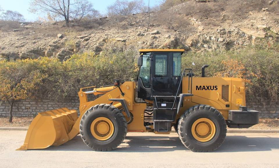 NEW MAXUS Steyr 16 TON Wheel Loader Warranty up to 10 YEARS НОВА Копарка колісна MAXUS Steyr 16 ТОН Гарантія до 10 РОКІВ NOWA Ładowarka Kołowa MAXUS Steyr 16 TON Gwarancja do 10 LAT - Cargadora de ruedas: foto 2 NEW MAXUS Steyr 16 TON Wheel Loader Warranty up to 10 YEARS НОВА Копарка колісна MAXUS Steyr 16 ТОН Гарантія до 10 РОКІВ NOWA Ładowarka Kołowa MAXUS Steyr 16 TON Gwarancja do 10 LAT - Cargadora de ruedas: foto 2