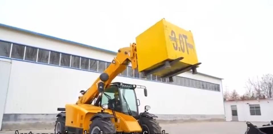 NEW MAXUS Telescopic Forklift Warranty up to 10 YEARS НОВИЙ MAXUS Візок Телеоскопічний Гарантія до 10 РОКІВ NOWY MAXUS widlak teleskopowy Gwarancja do 10 LAT - Manipulador telescópico: foto 4 NEW MAXUS Telescopic Forklift Warranty up to 10 YEARS НОВИЙ MAXUS Візок Телеоскопічний Гарантія до 10 РОКІВ NOWY MAXUS widlak teleskopowy Gwarancja do 10 LAT - Manipulador telescópico: foto 4