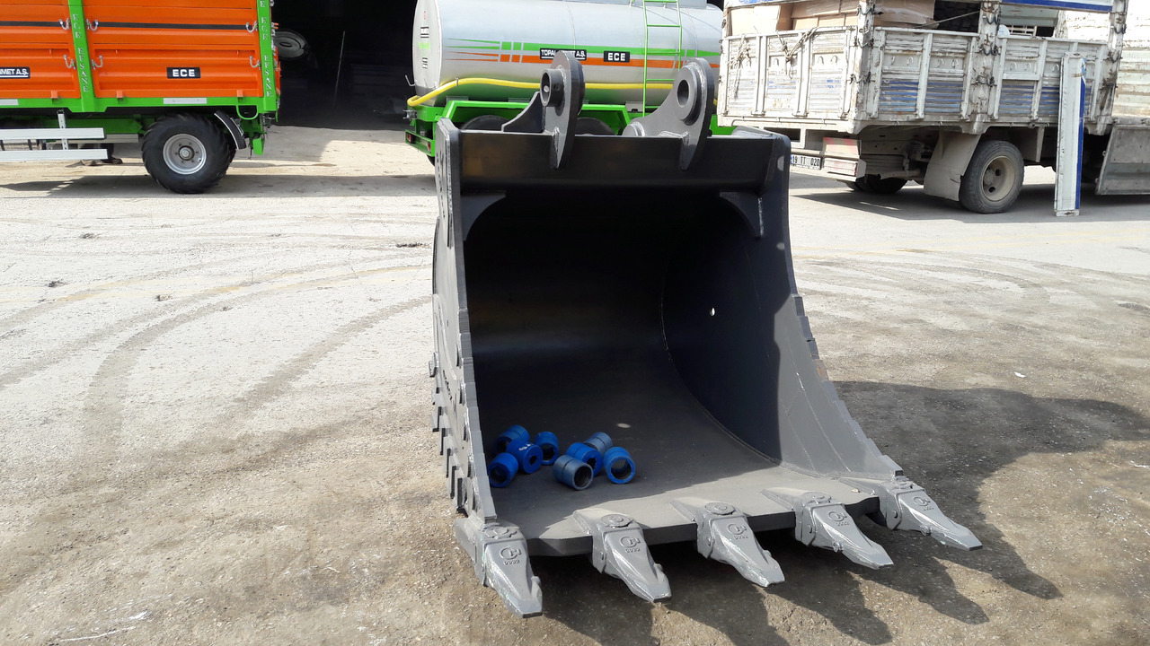 KOMATSU - Cazo para excavadora para Maquinaria de construcción: foto 3 KOMATSU - Cazo para excavadora para Maquinaria de construcción: foto 3