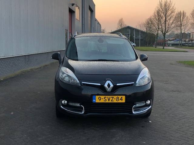 Renault Grand Scénic 1.5 dci 7 persoons - Coche: foto 5 Renault Grand Scénic 1.5 dci 7 persoons - Coche: foto 5