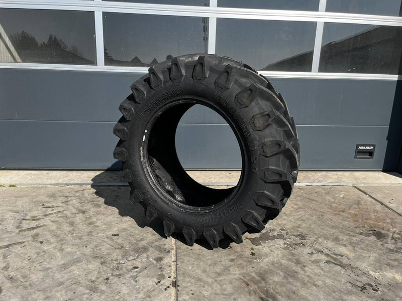 Trelleborg 480/65 R28 new - Neumáticos y llantas para Maquinaria agrícola: foto 2 Trelleborg 480/65 R28 new - Neumáticos y llantas para Maquinaria agrícola: foto 2