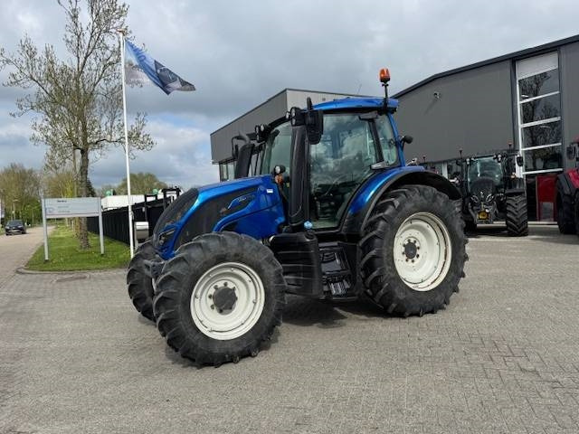 Valtra N134 Versu Smart Touch, GPS - Tractor: foto 3 Valtra N134 Versu Smart Touch, GPS - Tractor: foto 3