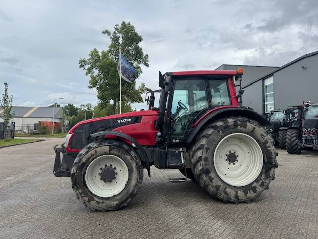 Valtra T193 Hitech TWINTRAC 5900 uur! - Tractor: foto 3 Valtra T193 Hitech TWINTRAC 5900 uur! - Tractor: foto 3