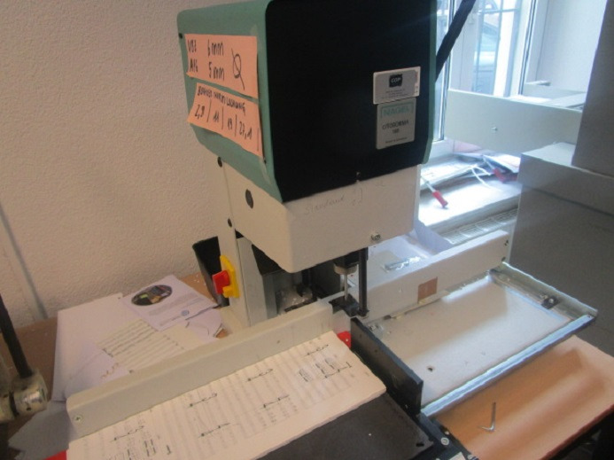 EINSPINDELBOHRMASCHINE NAGEL CITOBORMA 180 - Máquina de impresión: foto 5 EINSPINDELBOHRMASCHINE NAGEL CITOBORMA 180 - Máquina de impresión: foto 5