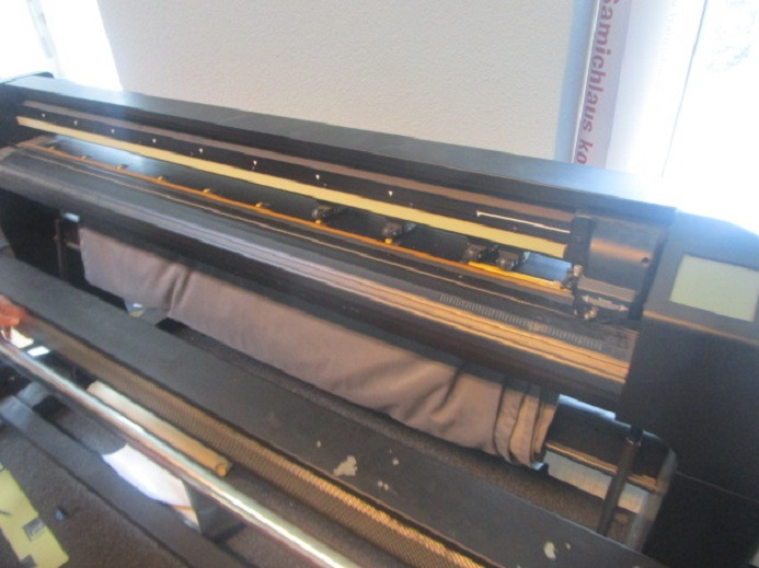 SCHNEIDEPLOTTER SUMMA S140 MIT UV-TROCKNER FCD-01 - Máquina de corte de papel: foto 5 SCHNEIDEPLOTTER SUMMA S140 MIT UV-TROCKNER FCD-01 - Máquina de corte de papel: foto 5