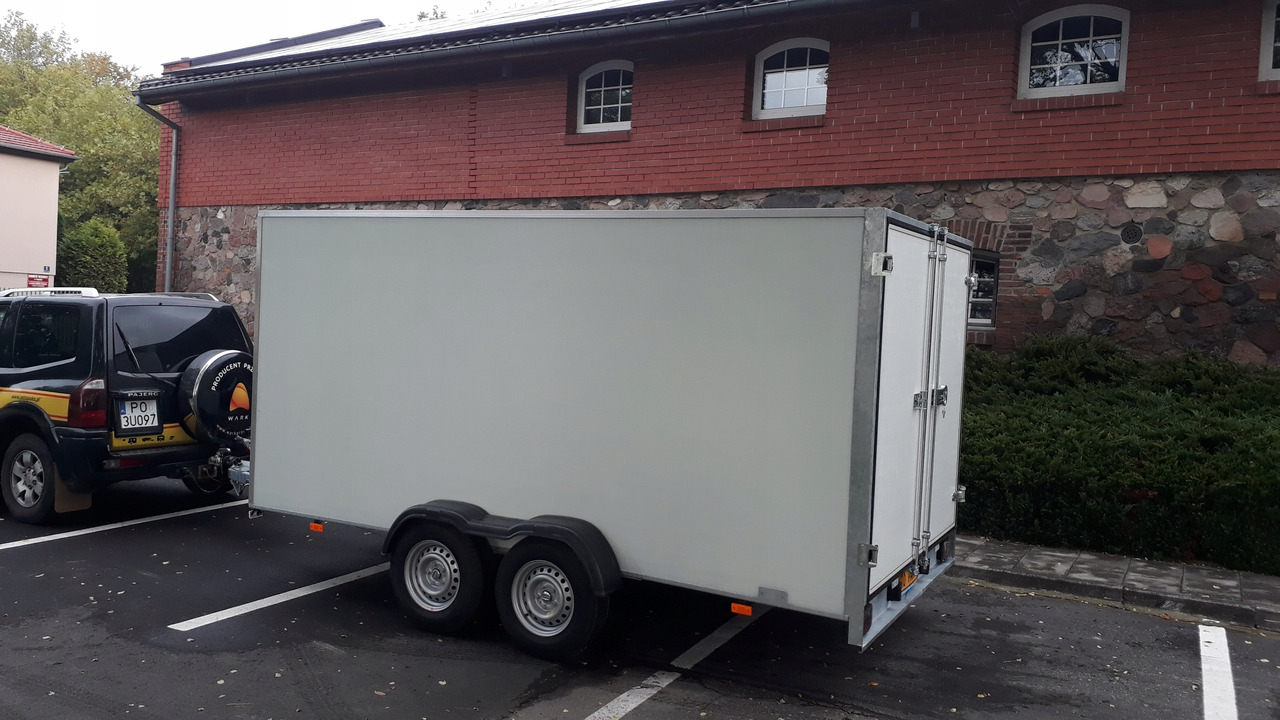 PRZYCZEPA KONTENER CARGO PAKA FURGON BOX 400 x 200 / CARGO CONTAINER TRAILER VAN BOX 400 x 200 - Remolque caja cerrada: foto 2 PRZYCZEPA KONTENER CARGO PAKA FURGON BOX 400 x 200 / CARGO CONTAINER TRAILER VAN BOX 400 x 200 - Remolque caja cerrada: foto 2