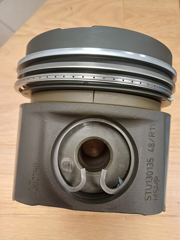 PACCAR - Pistones/ Anillos/ Bujes: foto 1 PACCAR - Pistones/ Anillos/ Bujes: foto 1