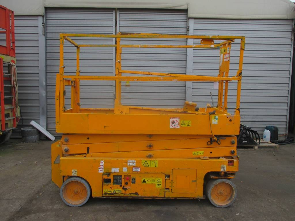 Genie GS 2032  - Plataforma de tijeras: foto 1 Genie GS 2032  - Plataforma de tijeras: foto 1