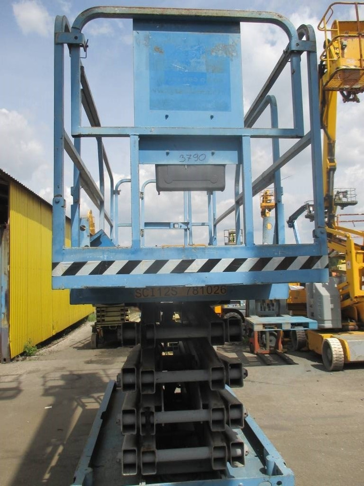 Genie GS 3246 - Plataforma de tijeras: foto 3 Genie GS 3246 - Plataforma de tijeras: foto 3