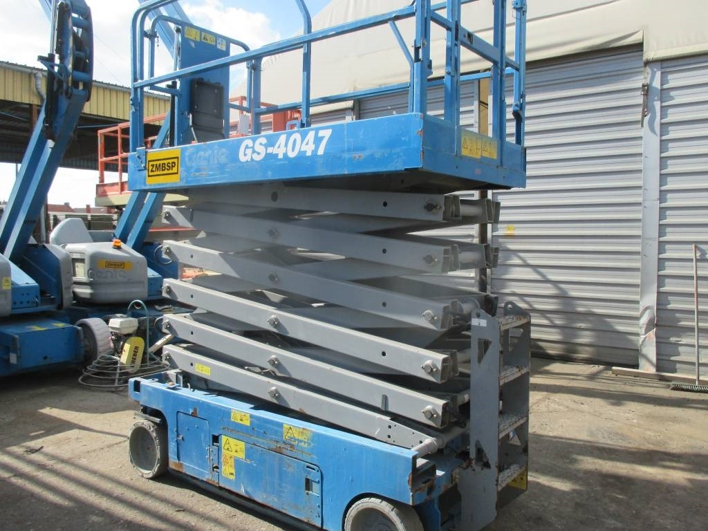 Plataforma de tijeras Genie GS 4047: foto 8