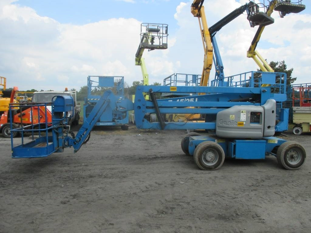 Genie Z 45/25 J DC - Plataforma articulada: foto 2 Genie Z 45/25 J DC - Plataforma articulada: foto 2