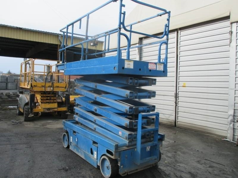 Plataforma de tijeras Haulotte Compact 14: foto 8 Plataforma de tijeras Haulotte Compact 14: foto 8