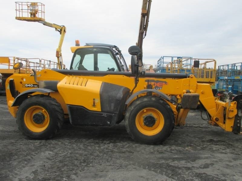 JCB 540-140 - Manipulador telescópico: foto 2 JCB 540-140 - Manipulador telescópico: foto 2