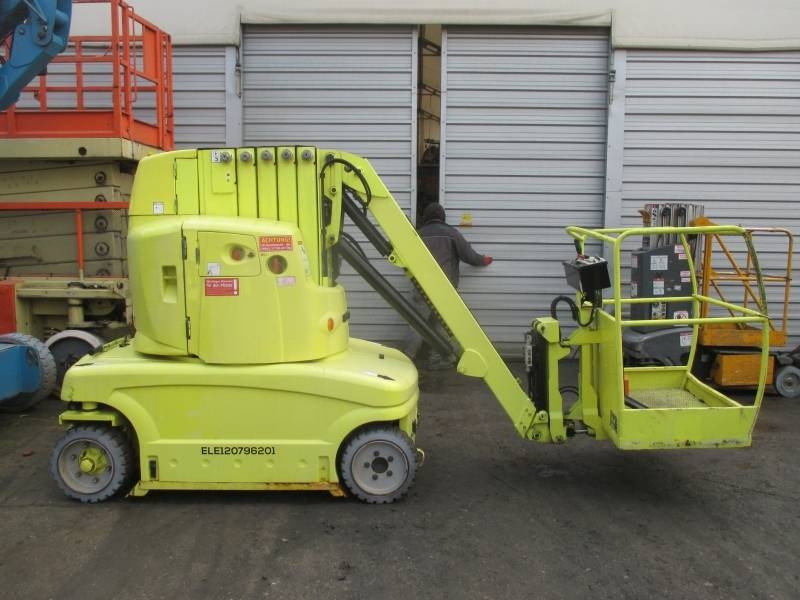 JLG Toucan 1210 - Plataforma articulada: foto 1 JLG Toucan 1210 - Plataforma articulada: foto 1