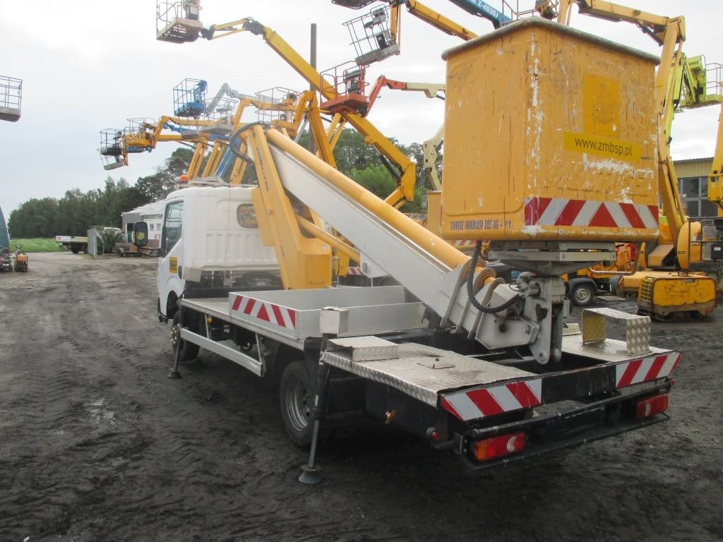 Multitel MT 202 - Camión con plataforma elevadora: foto 5 Multitel MT 202 - Camión con plataforma elevadora: foto 5