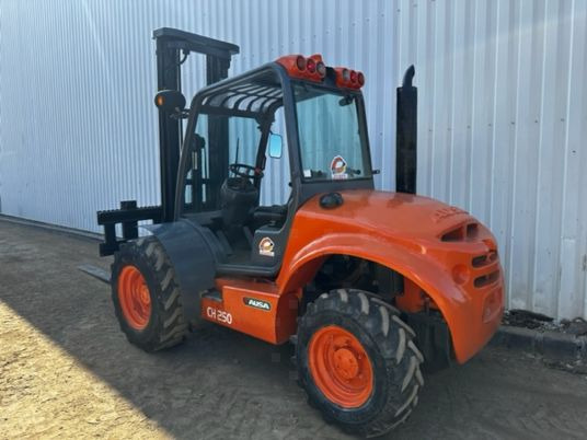 Ausa C250HX4 5m40 Triplex - Carretilla elevadora: foto 4 Ausa C250HX4 5m40 Triplex - Carretilla elevadora: foto 4