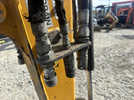 Miniexcavadora Bobcat E26 Canopy: foto 8 Miniexcavadora Bobcat E26 Canopy: foto 8