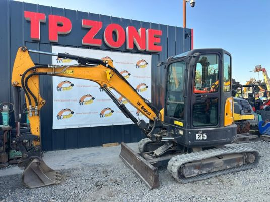 Bobcat E35 Cabine à 23500 € HT - Miniexcavadora: foto 2 Bobcat E35 Cabine à 23500 € HT - Miniexcavadora: foto 2