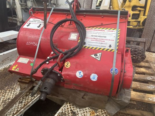 Enfouisseur de pierres lipco uf90 - Equipo para trabajo del suelo: foto 5 Enfouisseur de pierres lipco uf90 - Equipo para trabajo del suelo: foto 5