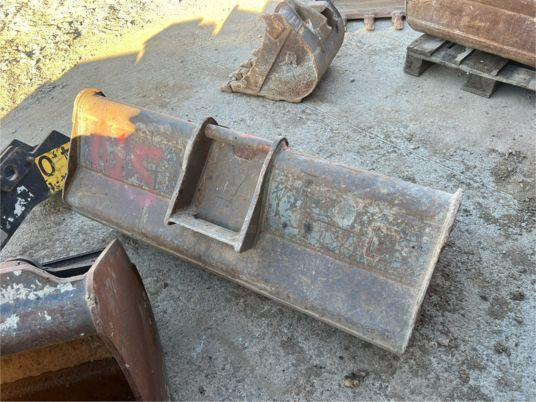 Godet de curage Mbi AR50 - Cazo para excavadora: foto 4 Godet de curage Mbi AR50 - Cazo para excavadora: foto 4