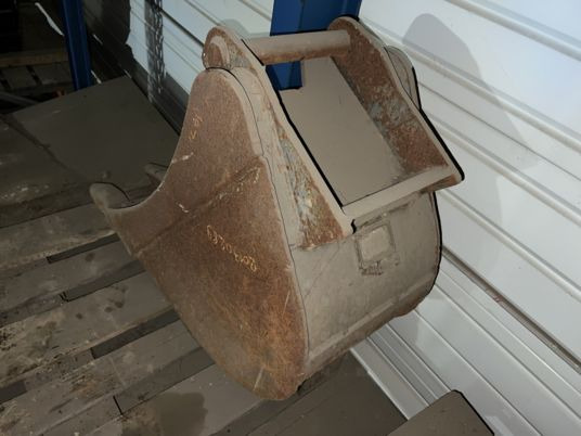 Godet de tranchée MBI AR70 - Cazo para excavadora: foto 1 Godet de tranchée MBI AR70 - Cazo para excavadora: foto 1