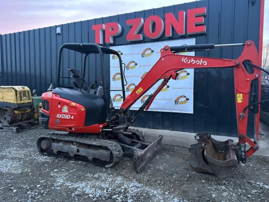 Kubota KX030-4 à 23900 euros HT - Miniexcavadora: foto 5 Kubota KX030-4 à 23900 euros HT - Miniexcavadora: foto 5
