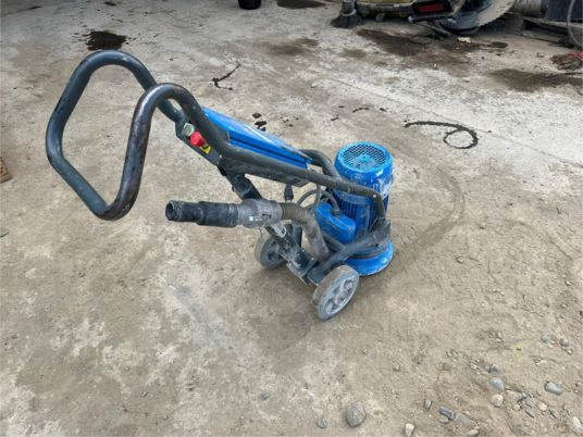 Ponceuse de sol TYROLIT FGE 270 HD - Equipo de construcción: foto 4 Ponceuse de sol TYROLIT FGE 270 HD - Equipo de construcción: foto 4