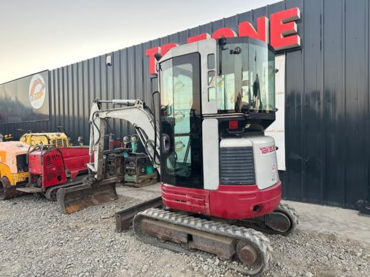 Miniexcavadora Takeuchi TB23R Cabine à 17 500 € HT: foto 20 Miniexcavadora Takeuchi TB23R Cabine à 17 500 € HT: foto 20