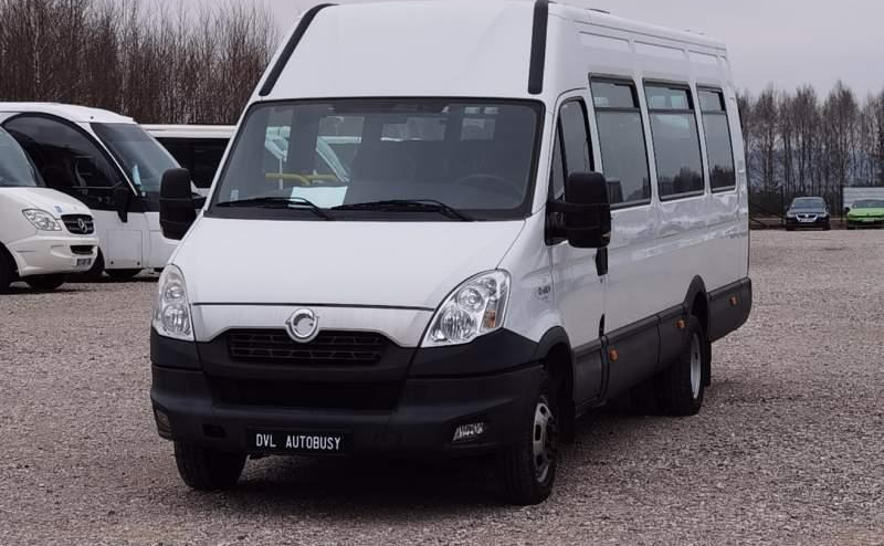 Iveco Daily 23 miejsca, KLIMA, WEBASTO - Autobús suburbano: foto 4 Iveco Daily 23 miejsca, KLIMA, WEBASTO - Autobús suburbano: foto 4