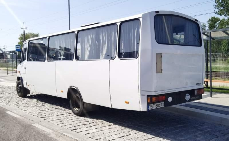 Mercedes-Benz Vario 814D 38+13 - Autobús suburbano: foto 3 Mercedes-Benz Vario 814D 38+13 - Autobús suburbano: foto 3