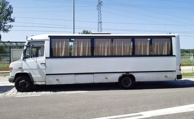 Mercedes-Benz Vario 814D 38+15 - Autobús suburbano: foto 3 Mercedes-Benz Vario 814D 38+15 - Autobús suburbano: foto 3