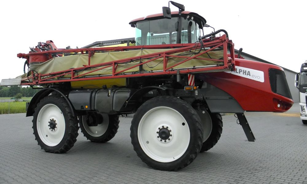Hardi ALPHA 4100 EVO 2013 Rok, 30 metrow,40 km/h,GPS, Nie Malowany, Stan Bardzo Dobry - Pulverizador: foto 4 Hardi ALPHA 4100 EVO 2013 Rok, 30 metrow,40 km/h,GPS, Nie Malowany, Stan Bardzo Dobry - Pulverizador: foto 4