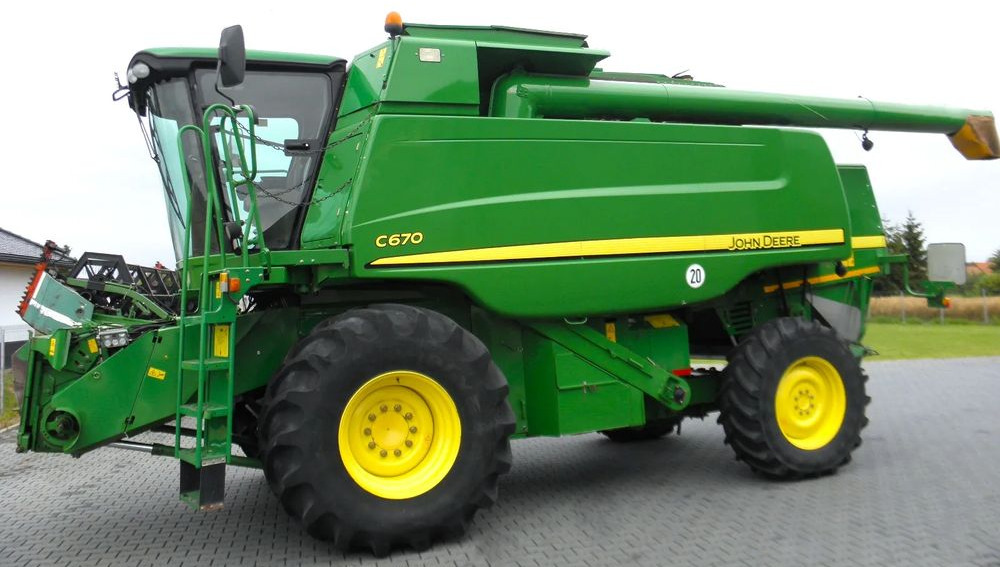 John Deere C 670 2008 Rok, heder 7,6m, 1900 mtg, Nie Malowany, Stan Idealny - Cosechadora de granos: foto 1 John Deere C 670 2008 Rok, heder 7,6m, 1900 mtg, Nie Malowany, Stan Idealny - Cosechadora de granos: foto 1