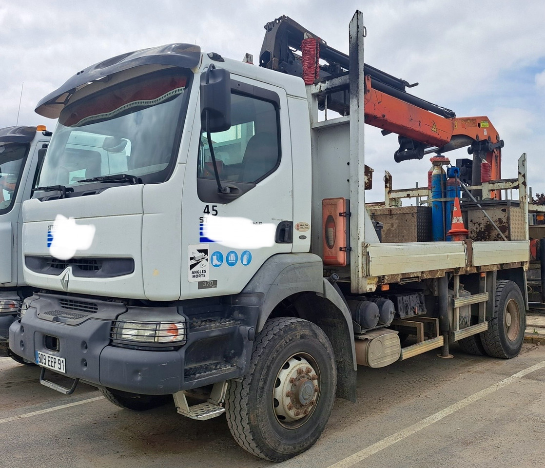 RENAULT Kerax 370dci 4x4 plateau grue Palfinger pk29002 - Camión caja abierta, Camión grúa: foto 1 RENAULT Kerax 370dci 4x4 plateau grue Palfinger pk29002 - Camión caja abierta, Camión grúa: foto 1