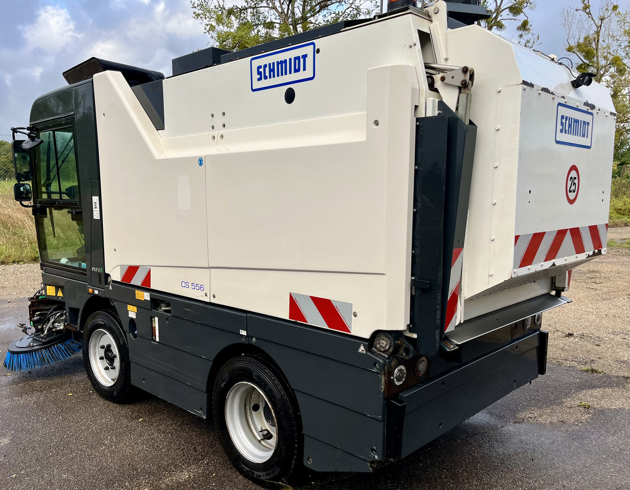 SCHMIDT Cs556 cs500 compact 400 - Barredora vial: foto 3 SCHMIDT Cs556 cs500 compact 400 - Barredora vial: foto 3