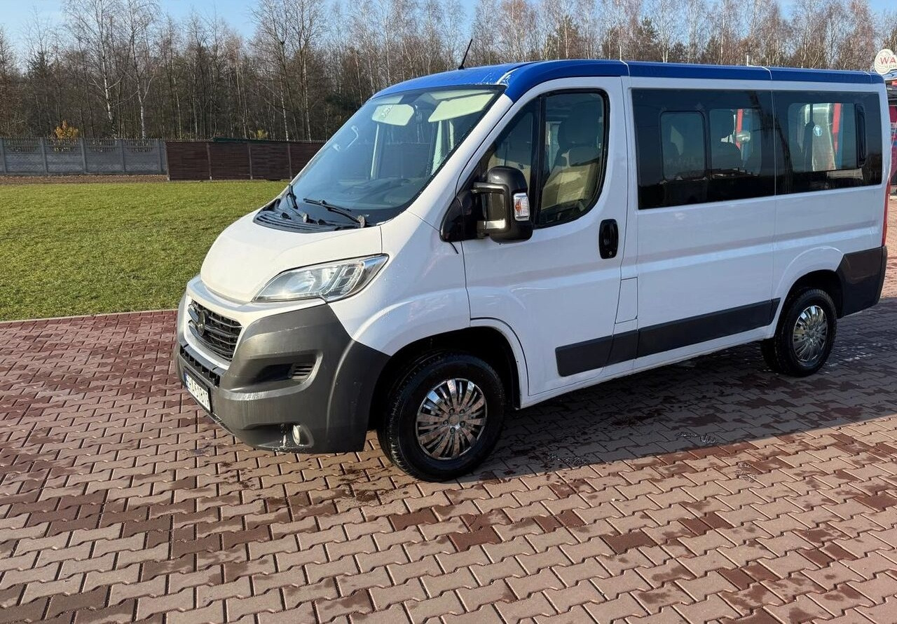 FIAT Ducato - Minibús, Furgoneta de pasajeros: foto 2 FIAT Ducato - Minibús, Furgoneta de pasajeros: foto 2