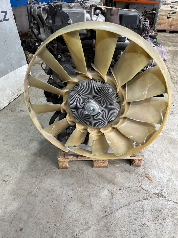 MAN Motor MAN TGX TGS D2066 Euro 6 Lf25 LF 25 - Motor y piezas para Camión: foto 3 MAN Motor MAN TGX TGS D2066 Euro 6 Lf25 LF 25 - Motor y piezas para Camión: foto 3