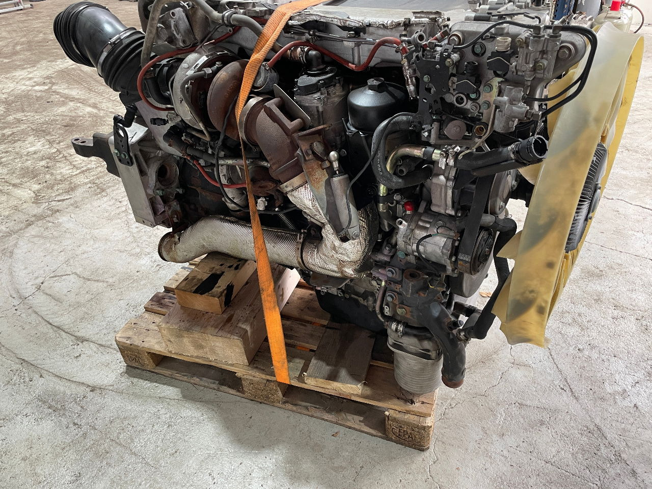 MAN Motor MAN TGX TGS D2066 Euro 6 Lf25 LF 25 - Motor y piezas para Camión: foto 4 MAN Motor MAN TGX TGS D2066 Euro 6 Lf25 LF 25 - Motor y piezas para Camión: foto 4