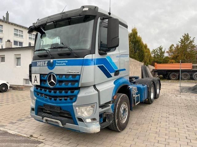 Mercedes-Benz Arocs 2643 Retarder * Euro 6 * Standheizung - Cabeza tractora: foto 1 Mercedes-Benz Arocs 2643 Retarder * Euro 6 * Standheizung - Cabeza tractora: foto 1