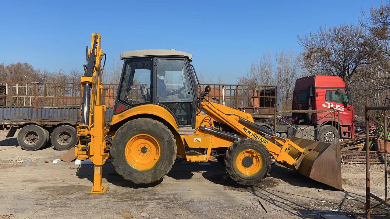 NEW HOLLAND LB95 - Retroexcavadora: foto 2 NEW HOLLAND LB95 - Retroexcavadora: foto 2