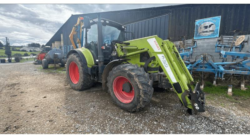 CLAAS ARION640 - Tractor: foto 2 CLAAS ARION640 - Tractor: foto 2